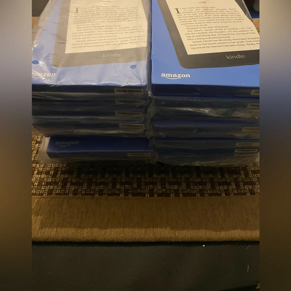 Kindle Paperwhite 10th, 8GB New in Package